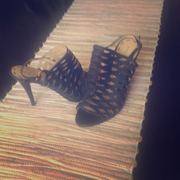 Nine West Black suede heels - Picture 1 of 1